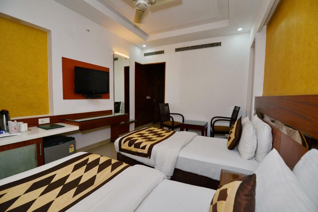 Hotel Krishna - By Rcg Hotels, Paharganj, Ню Делхи Екстериор снимка